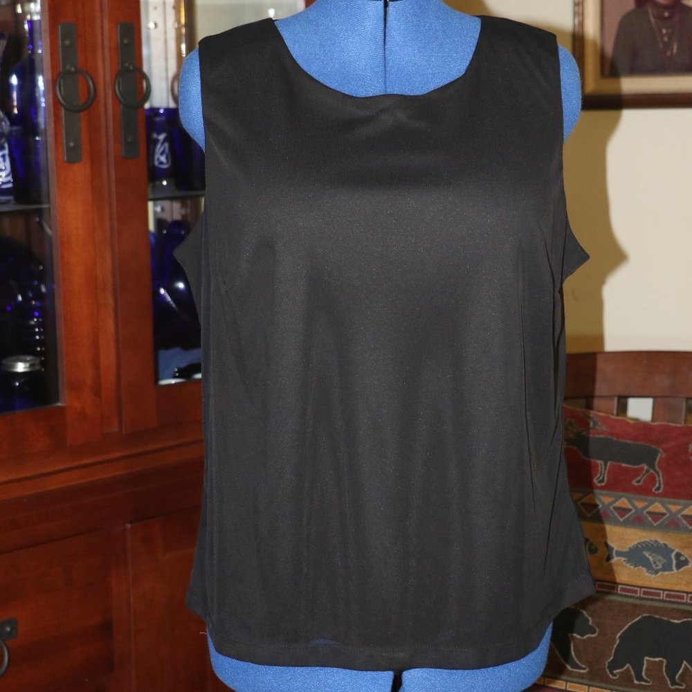Women's Hillard & Hanson Black Tank- 1X